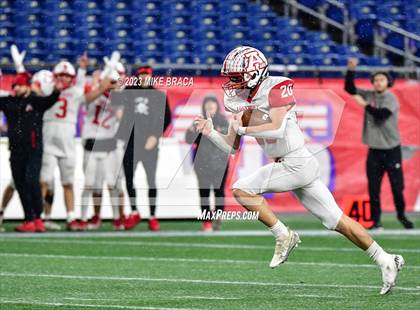 Thumbnail 3 in Amesbury vs Uxbridge (MIAA D7 Final) photogallery.