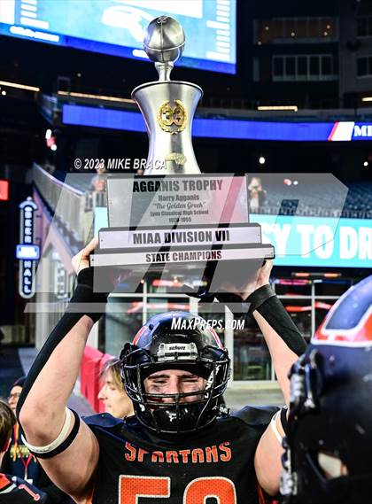 Thumbnail 2 in Amesbury vs Uxbridge (MIAA D7 Final) photogallery.