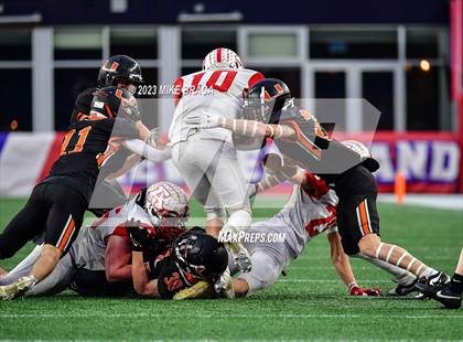 Thumbnail 2 in Amesbury vs Uxbridge (MIAA D7 Final) photogallery.