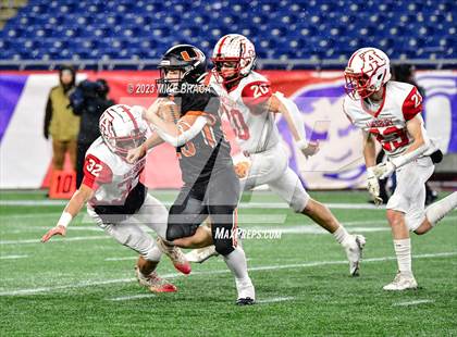 Thumbnail 3 in Amesbury vs Uxbridge (MIAA D7 Final) photogallery.