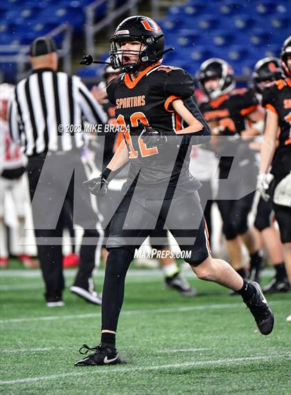 Thumbnail 3 in Amesbury vs Uxbridge (MIAA D7 Final) photogallery.