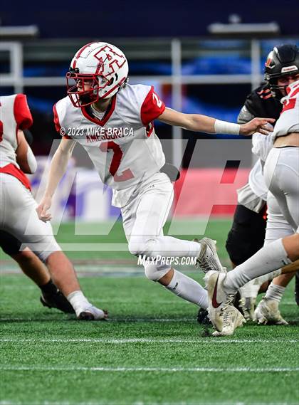 Thumbnail 3 in Amesbury vs Uxbridge (MIAA D7 Final) photogallery.