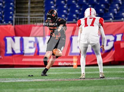 Thumbnail 2 in Amesbury vs Uxbridge (MIAA D7 Final) photogallery.
