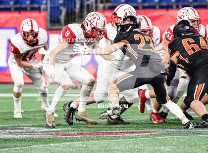 Thumbnail 2 in Amesbury vs Uxbridge (MIAA D7 Final) photogallery.