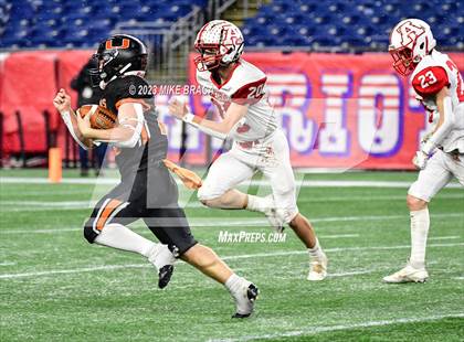 Thumbnail 1 in Amesbury vs Uxbridge (MIAA D7 Final) photogallery.