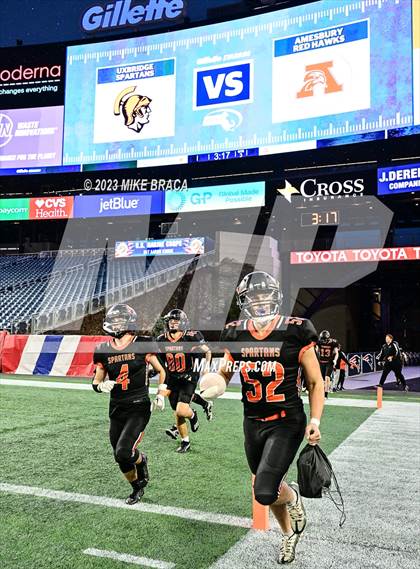 Thumbnail 2 in Amesbury vs Uxbridge (MIAA D7 Final) photogallery.
