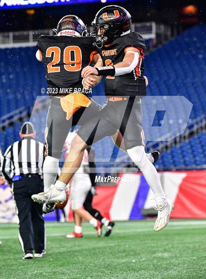 Thumbnail 1 in Amesbury vs Uxbridge (MIAA D7 Final) photogallery.