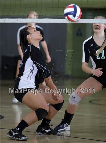 Thumbnail 1 in Carson vs. Granada Hills (CIF LACS D1 Final) photogallery.