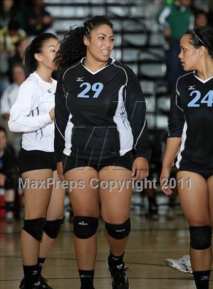 Thumbnail 3 in Carson vs. Granada Hills (CIF LACS D1 Final) photogallery.