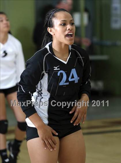 Thumbnail 1 in Carson vs. Granada Hills (CIF LACS D1 Final) photogallery.