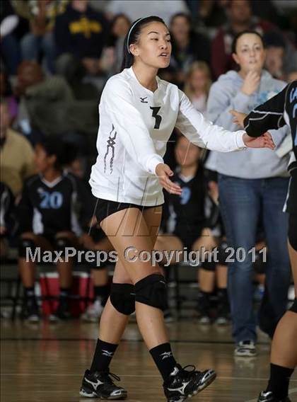 Thumbnail 2 in Carson vs. Granada Hills (CIF LACS D1 Final) photogallery.