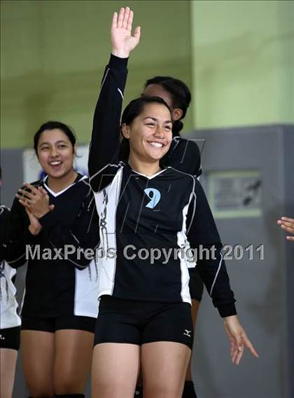 Thumbnail 2 in Carson vs. Granada Hills (CIF LACS D1 Final) photogallery.