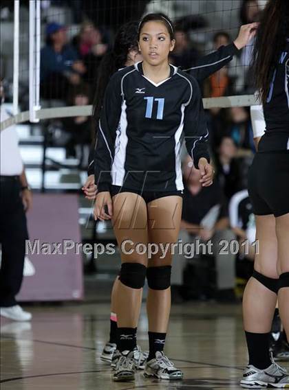 Thumbnail 1 in Carson vs. Granada Hills (CIF LACS D1 Final) photogallery.