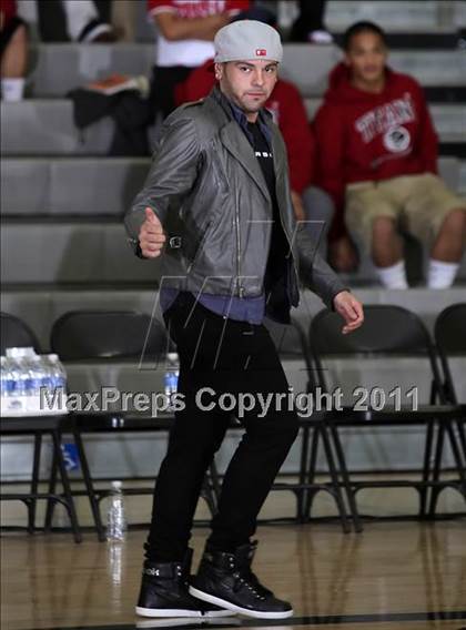 Thumbnail 1 in Carson vs. Granada Hills (CIF LACS D1 Final) photogallery.