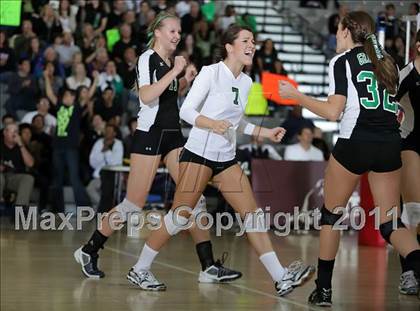 Thumbnail 2 in Carson vs. Granada Hills (CIF LACS D1 Final) photogallery.