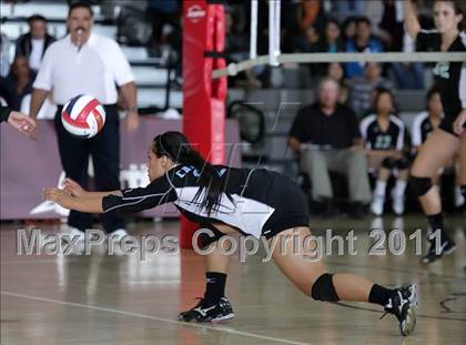 Thumbnail 2 in Carson vs. Granada Hills (CIF LACS D1 Final) photogallery.