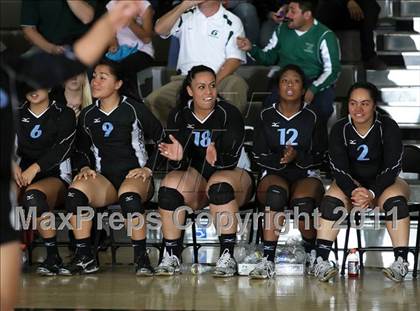 Thumbnail 3 in Carson vs. Granada Hills (CIF LACS D1 Final) photogallery.