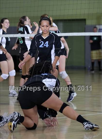 Thumbnail 1 in Carson vs. Granada Hills (CIF LACS D1 Final) photogallery.