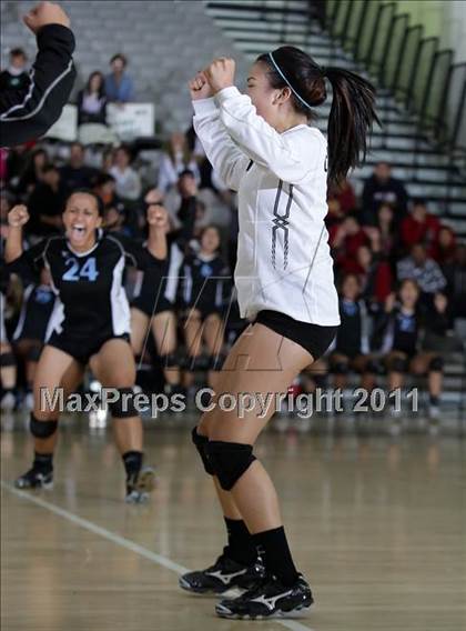 Thumbnail 1 in Carson vs. Granada Hills (CIF LACS D1 Final) photogallery.