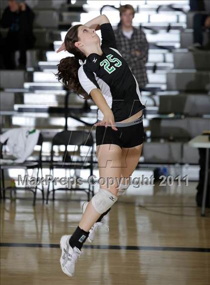 Thumbnail 3 in Carson vs. Granada Hills (CIF LACS D1 Final) photogallery.