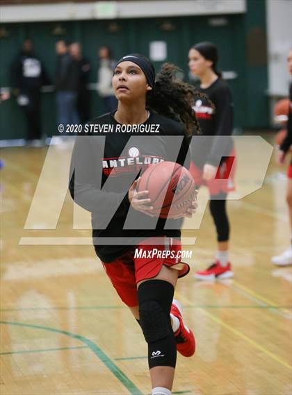 Thumbnail 3 in Antelope vs. Benson Tech (MLK Showcase) photogallery.
