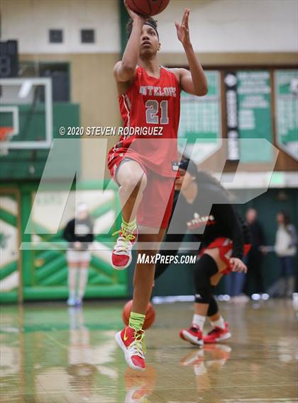 Thumbnail 3 in Antelope vs. Benson Tech (MLK Showcase) photogallery.