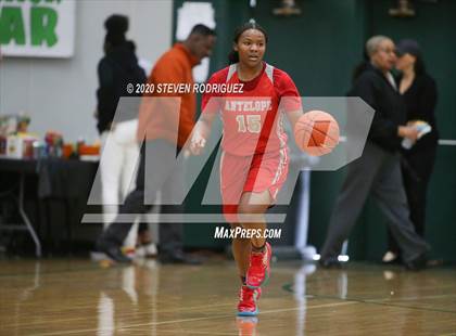 Thumbnail 1 in Antelope vs. Benson Tech (MLK Showcase) photogallery.