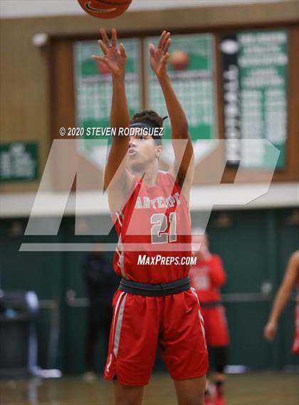 Thumbnail 2 in Antelope vs. Benson Tech (MLK Showcase) photogallery.