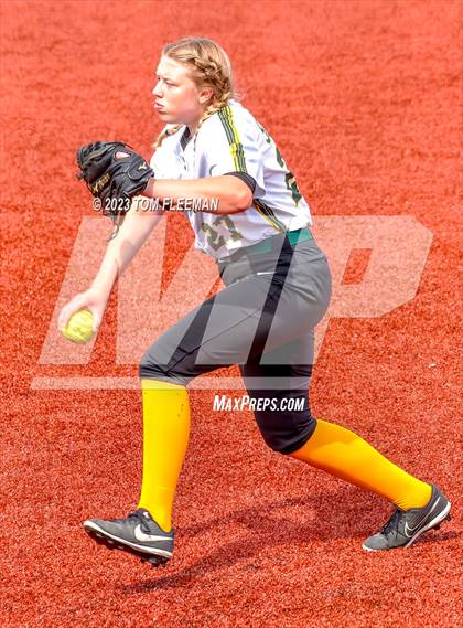 Thumbnail 2 in Gardner-Edgerton @ Shawnee Mission South photogallery.