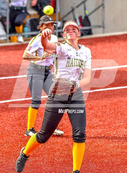 Thumbnail 3 in Gardner-Edgerton @ Shawnee Mission South photogallery.