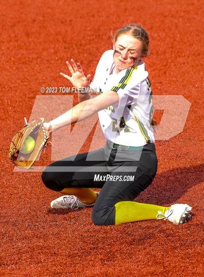 Thumbnail 3 in Gardner-Edgerton @ Shawnee Mission South photogallery.