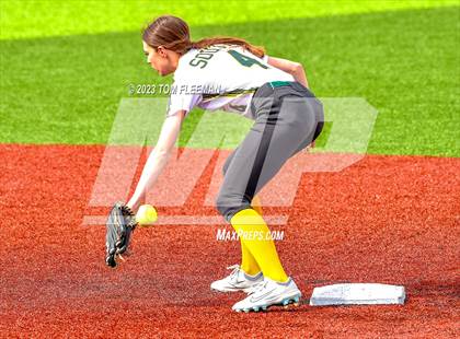 Thumbnail 3 in Gardner-Edgerton @ Shawnee Mission South photogallery.