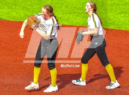 Thumbnail 2 in Gardner-Edgerton @ Shawnee Mission South photogallery.