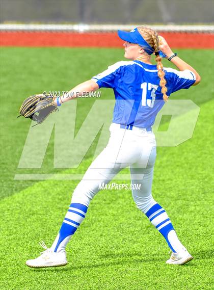 Thumbnail 3 in Gardner-Edgerton @ Shawnee Mission South photogallery.