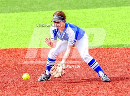 Thumbnail 2 in Gardner-Edgerton @ Shawnee Mission South photogallery.