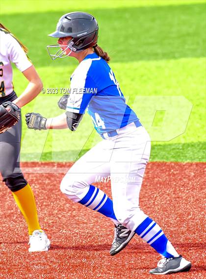 Thumbnail 1 in Gardner-Edgerton @ Shawnee Mission South photogallery.