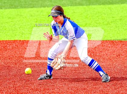 Thumbnail 3 in Gardner-Edgerton @ Shawnee Mission South photogallery.