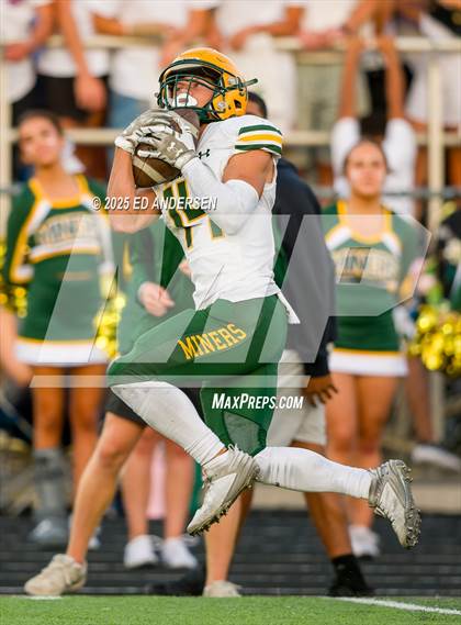 Thumbnail 3 in Bishop Manogue @ McQueen photogallery.