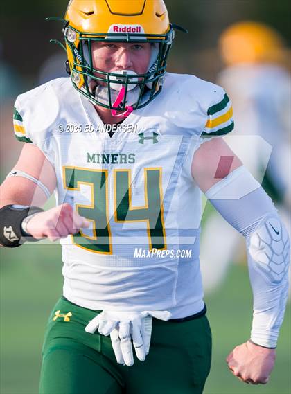 Thumbnail 2 in Bishop Manogue @ McQueen photogallery.