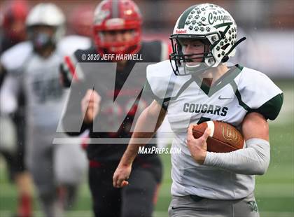 Thumbnail 3 in Lake Catholic vs. Van Wert (OHSAA D4 Final)  photogallery.