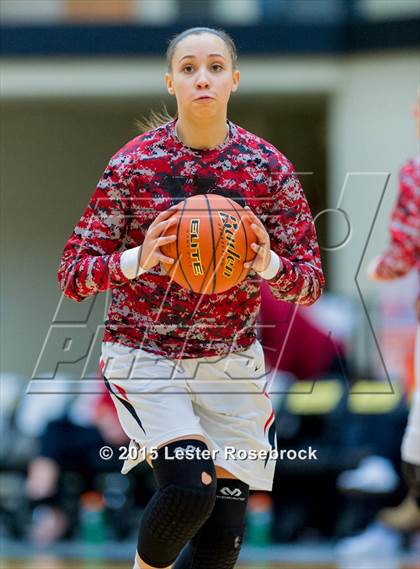 Thumbnail 2 in Vista Ridge vs. Georgetown (5A Regional Final) photogallery.