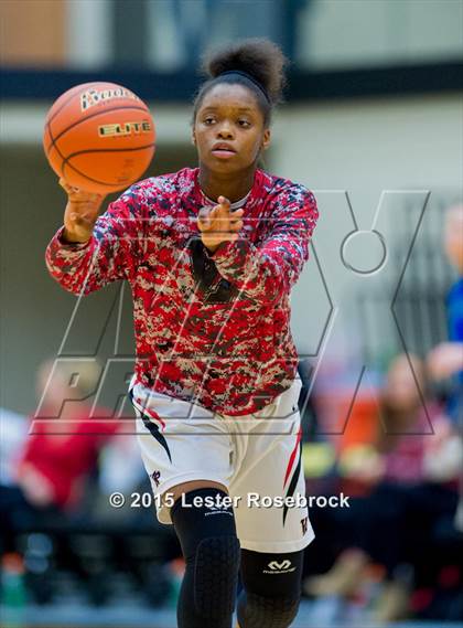 Thumbnail 1 in Vista Ridge vs. Georgetown (5A Regional Final) photogallery.