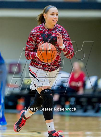 Thumbnail 2 in Vista Ridge vs. Georgetown (5A Regional Final) photogallery.