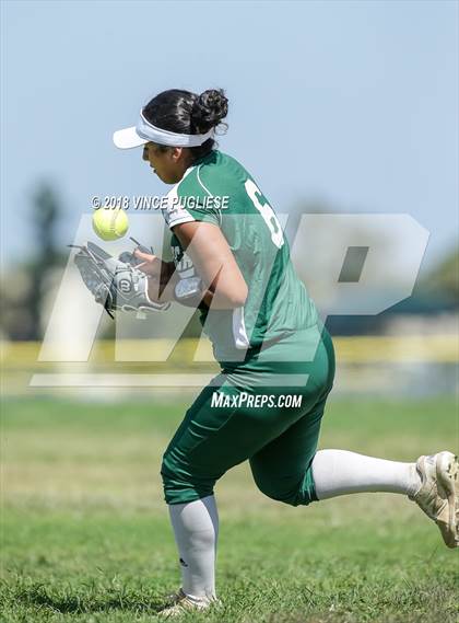 Thumbnail 2 in Pacifica @ Notre Dame (SO) (CIF SS Wild Card) photogallery.