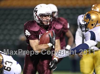 Thumbnail 2 in Aquinas Institute vs. Sweet Home (NYSPHSAA Western Regional) photogallery.