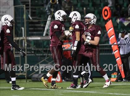Thumbnail 3 in Aquinas Institute vs. Sweet Home (NYSPHSAA Western Regional) photogallery.