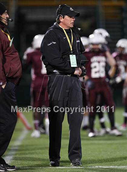 Thumbnail 3 in Aquinas Institute vs. Sweet Home (NYSPHSAA Western Regional) photogallery.