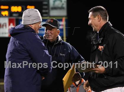 Thumbnail 2 in Aquinas Institute vs. Sweet Home (NYSPHSAA Western Regional) photogallery.