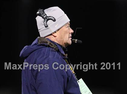 Thumbnail 2 in Aquinas Institute vs. Sweet Home (NYSPHSAA Western Regional) photogallery.