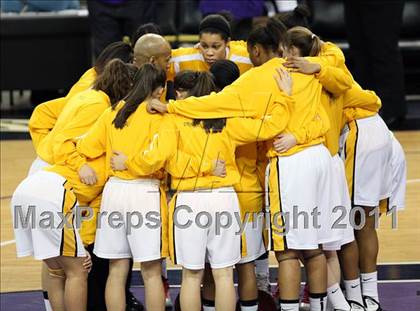 Thumbnail 2 in Bishop O'Dowd vs. Sacramento (CIF NorCal D3 Regional Final) photogallery.